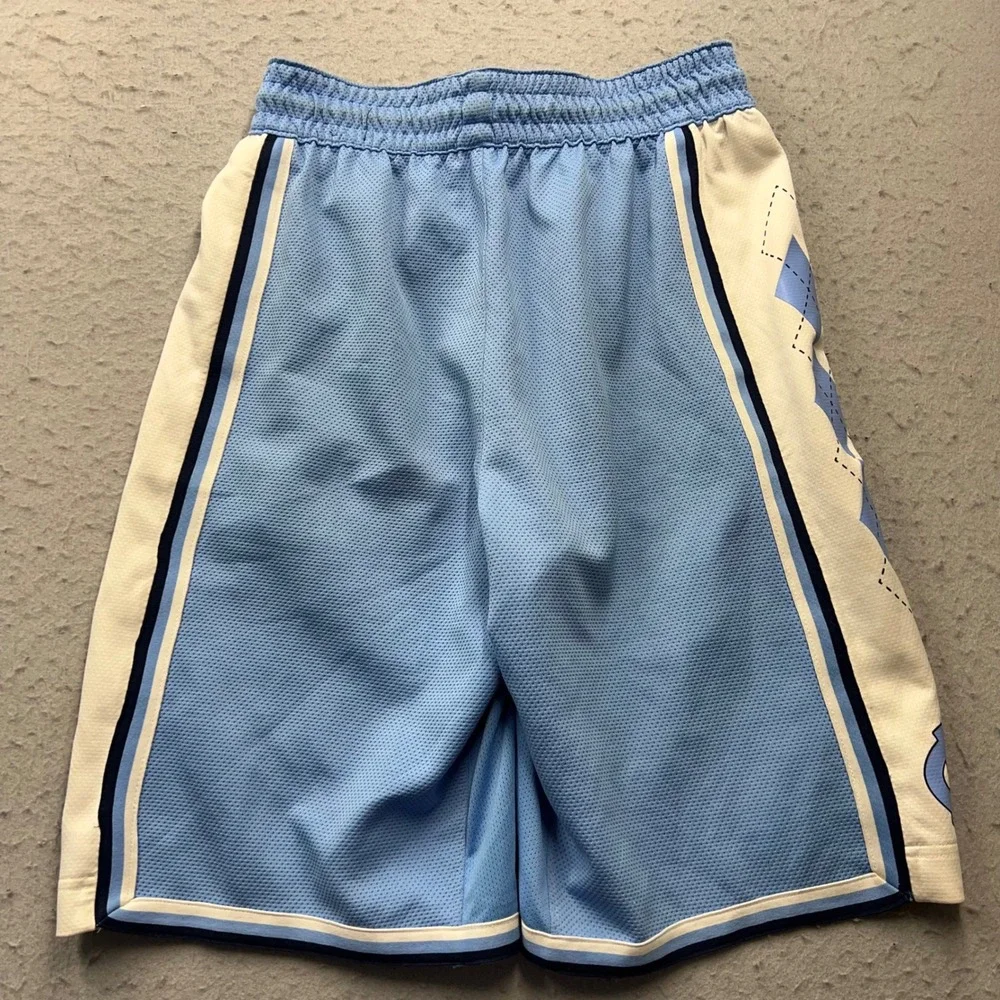 Jordan UNC Tar Heels Basketball Shorts Mens Small Blue Argyle Mesh 1952